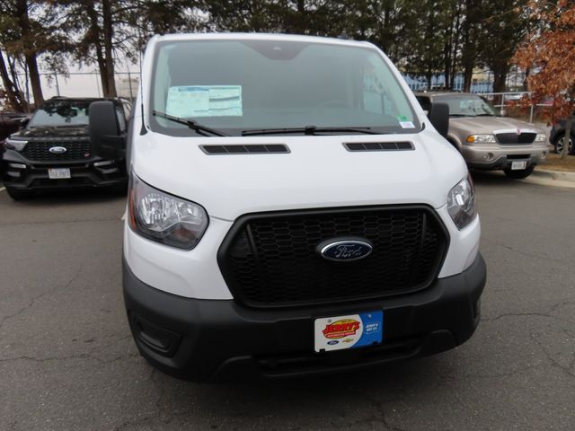 2025 Ford Transit Base