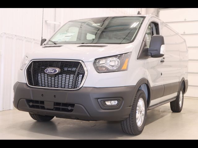 2025 Ford Transit Base