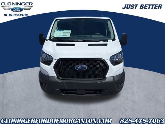 2025 Ford Transit Base