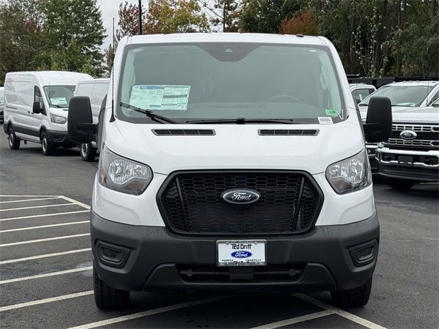 2025 Ford Transit Base