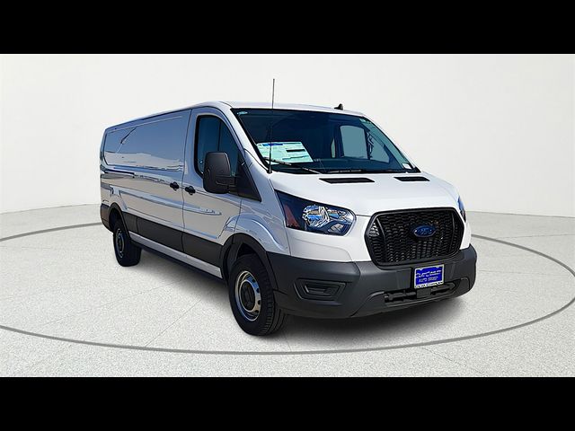2025 Ford Transit Base
