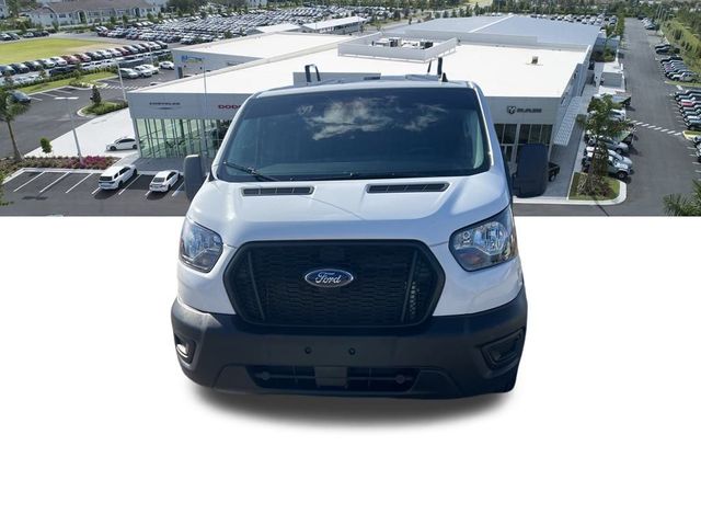 2025 Ford Transit Base