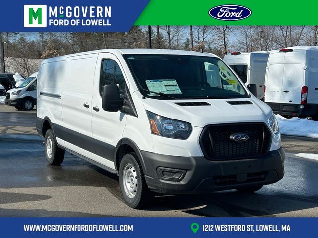 2025 Ford Transit Base