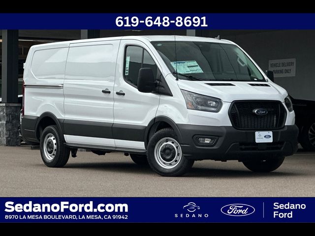 2025 Ford Transit Base