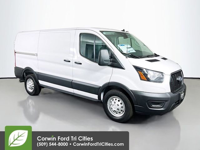 2025 Ford Transit Base