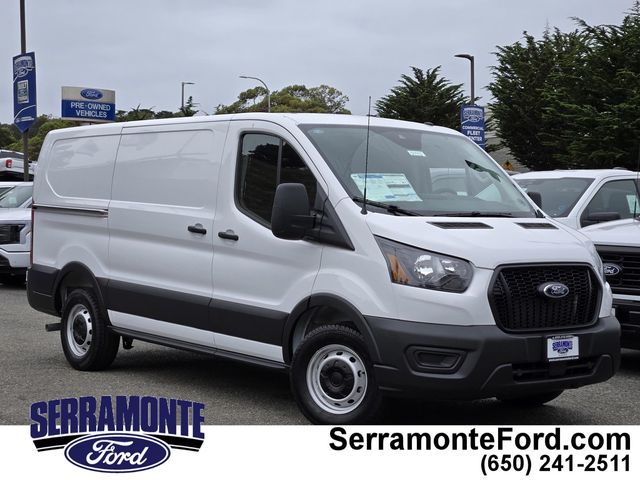 2025 Ford Transit Base