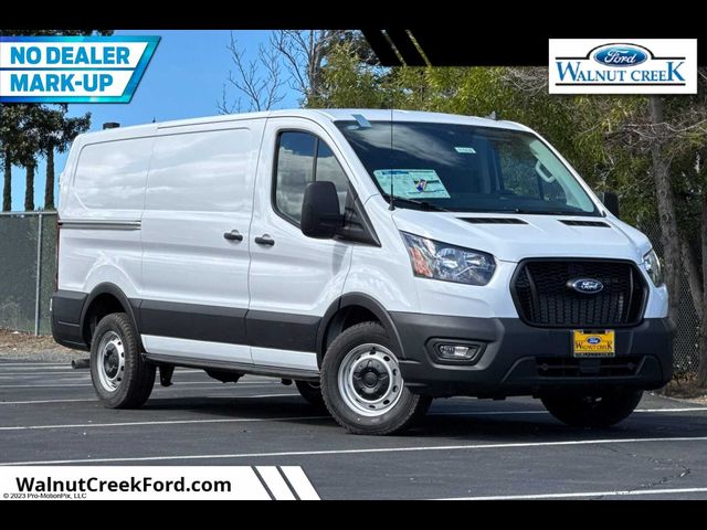 2025 Ford Transit Base