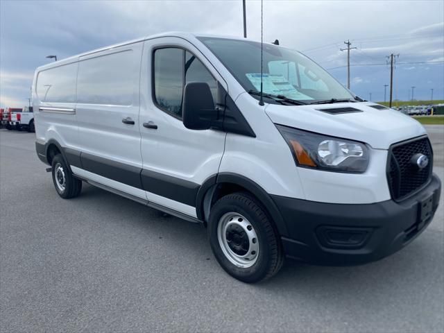 2025 Ford Transit Base