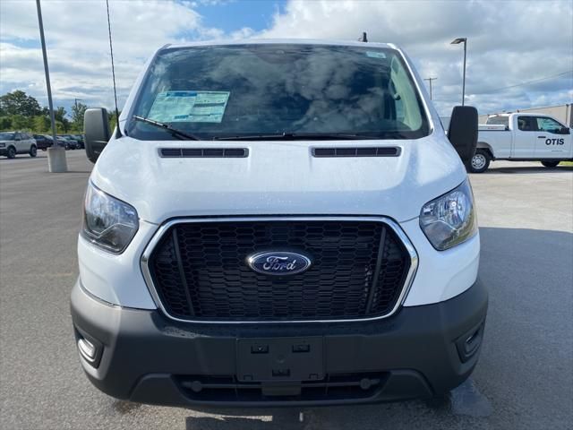 2025 Ford Transit Base