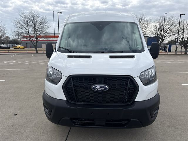2025 Ford Transit Base