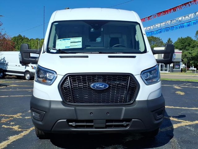 2025 Ford Transit Base