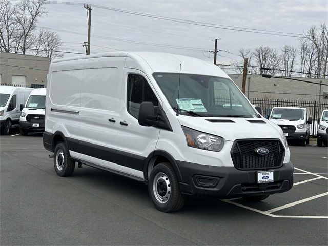 2025 Ford Transit Base