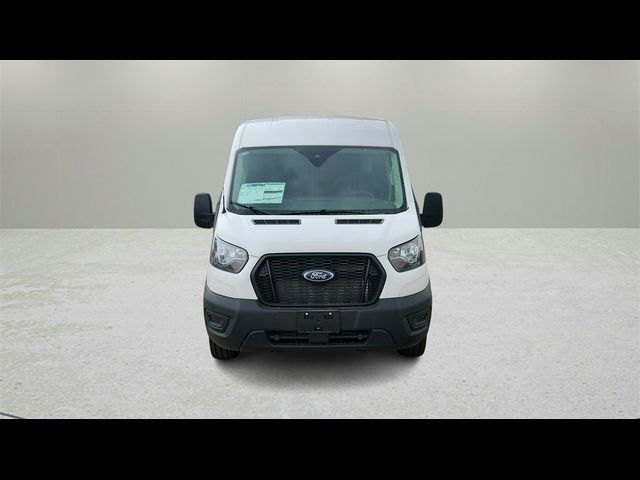 2025 Ford Transit Base