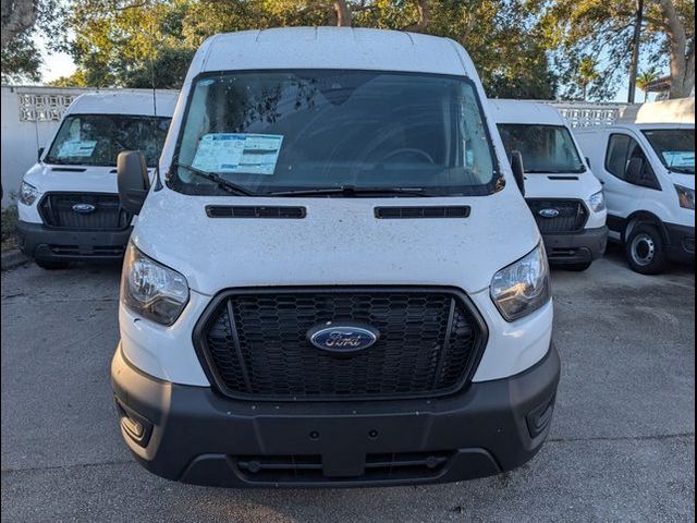 2025 Ford Transit Base