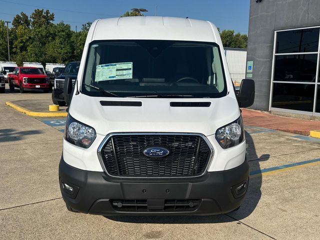 2025 Ford Transit Base