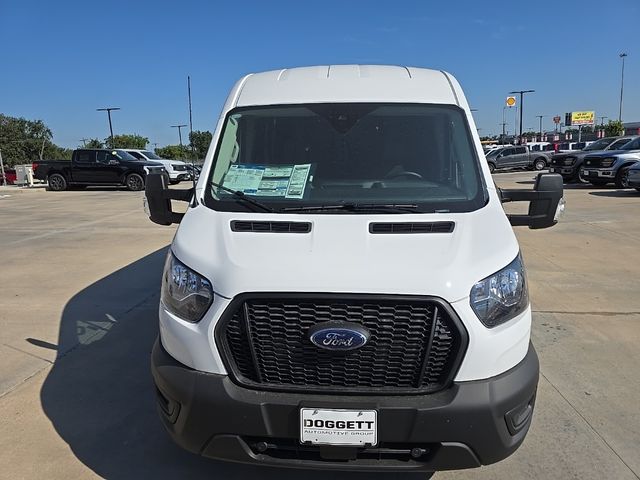 2025 Ford Transit Base