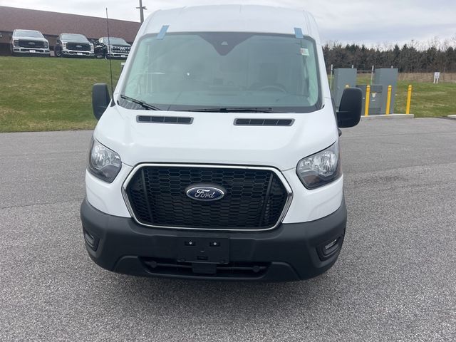 2025 Ford Transit Base