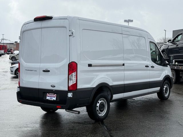 2025 Ford Transit Base