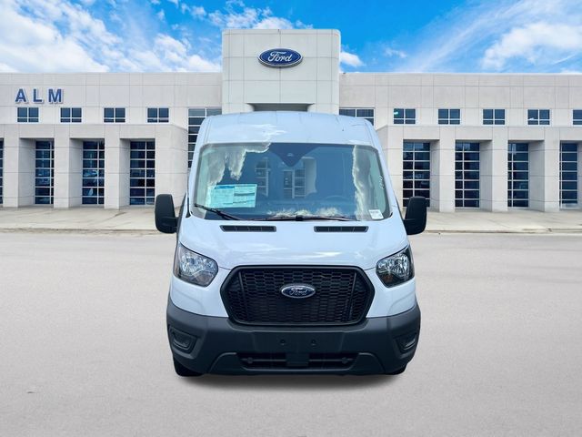 2025 Ford Transit Base