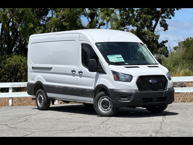 2025 Ford Transit Base