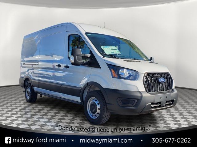 2025 Ford Transit Base