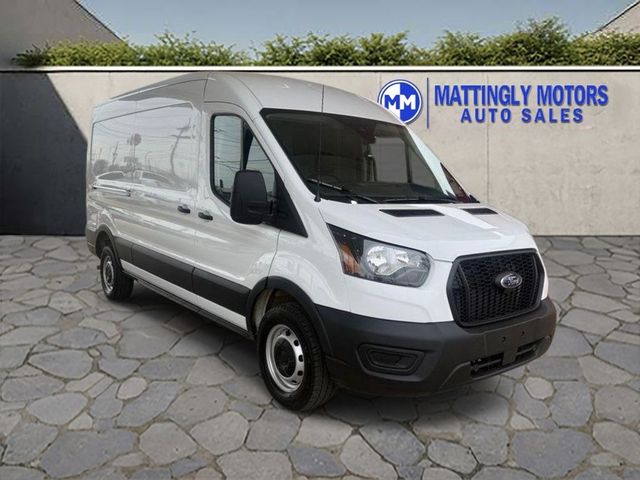 2025 Ford Transit Base