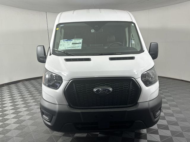 2025 Ford Transit Base
