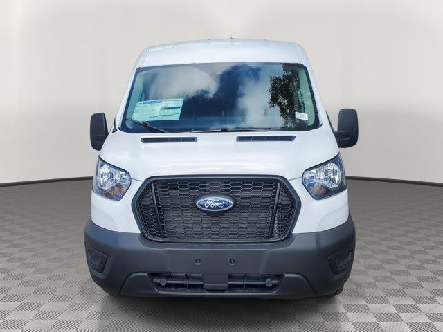 2025 Ford Transit Base
