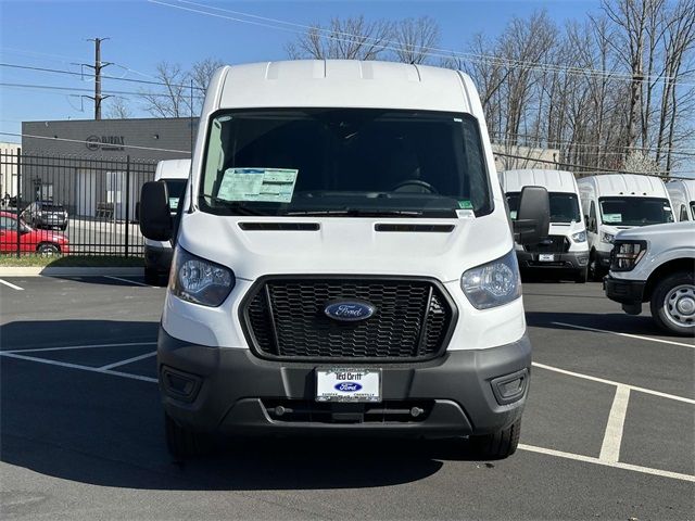 2025 Ford Transit Base