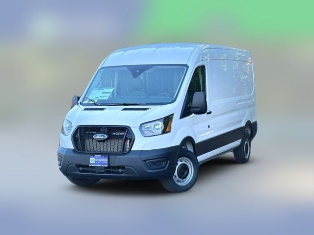 2025 Ford Transit Base