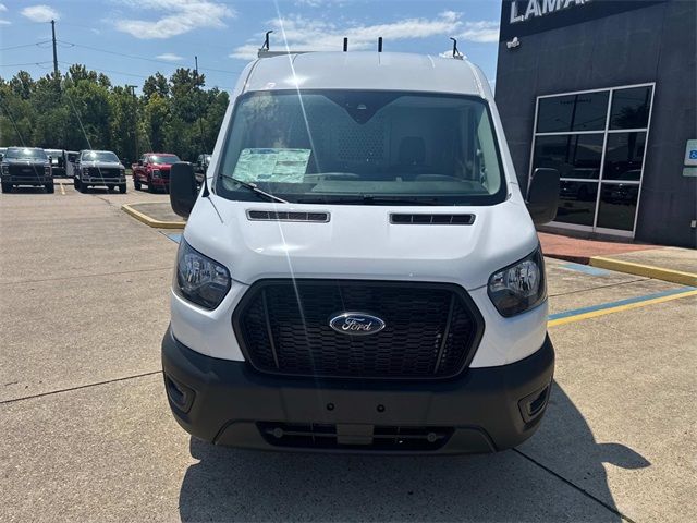2025 Ford Transit Base