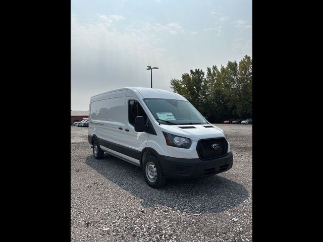 2025 Ford Transit Base