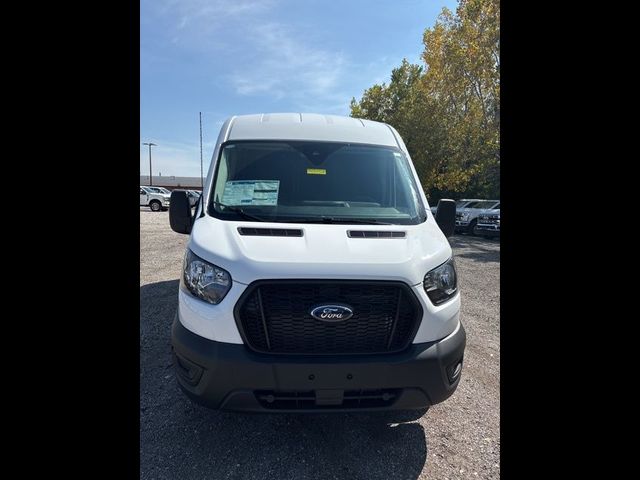 2025 Ford Transit Base