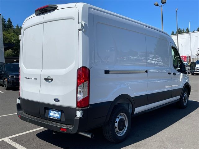 2025 Ford Transit Base