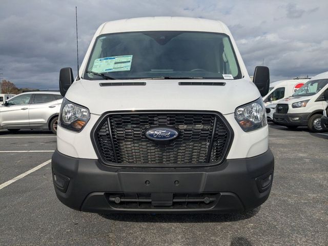 2025 Ford Transit Base