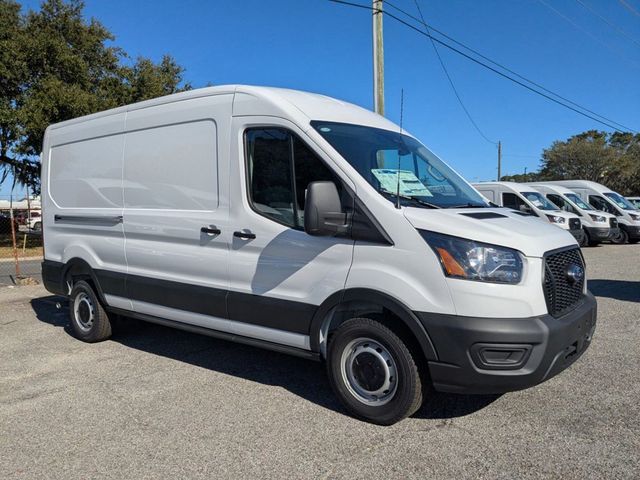 2025 Ford Transit Base