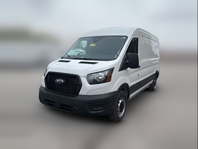 2025 Ford Transit Base