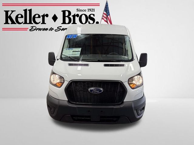 2025 Ford Transit Base