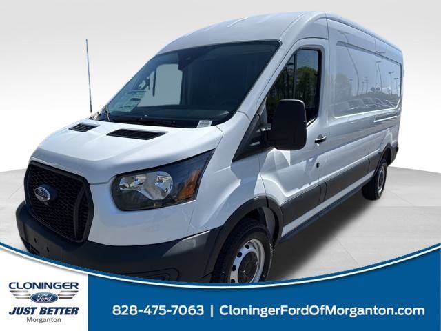 2025 Ford Transit Base