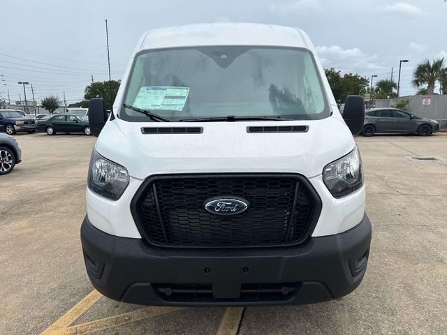 2025 Ford Transit Base