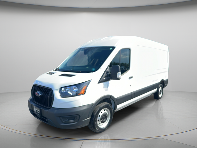 2025 Ford Transit Base