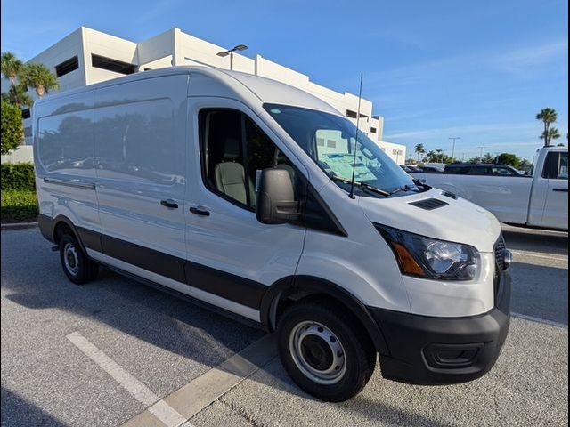 2025 Ford Transit Base