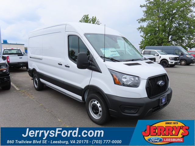 2025 Ford Transit Base
