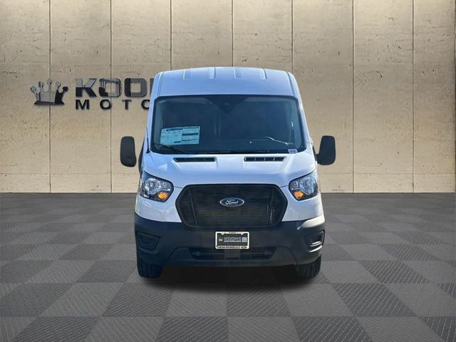 2025 Ford Transit Base