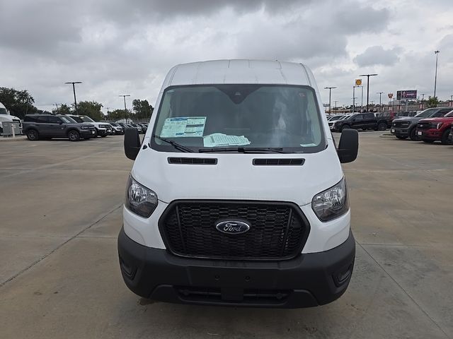 2025 Ford Transit Base