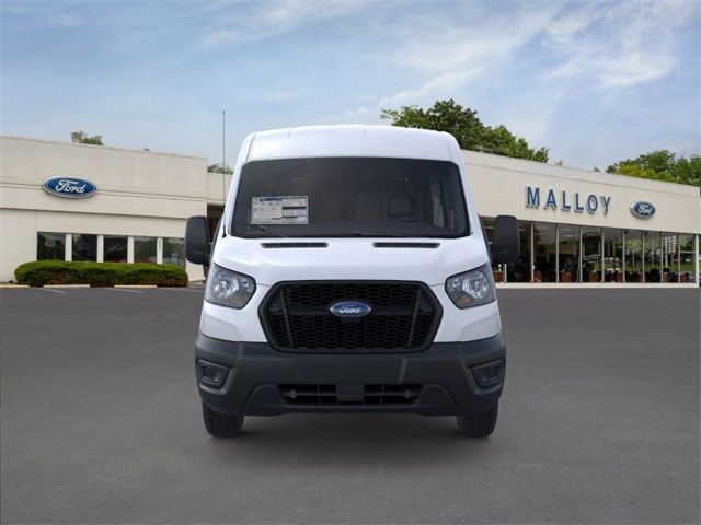 2025 Ford Transit Base