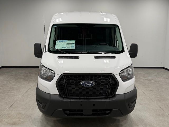 2025 Ford Transit Base