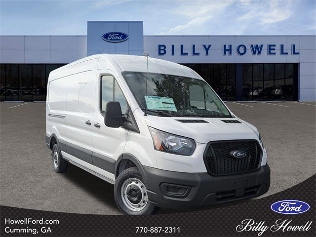2025 Ford Transit Base
