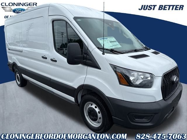 2025 Ford Transit Base