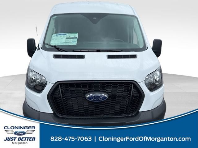 2025 Ford Transit Base